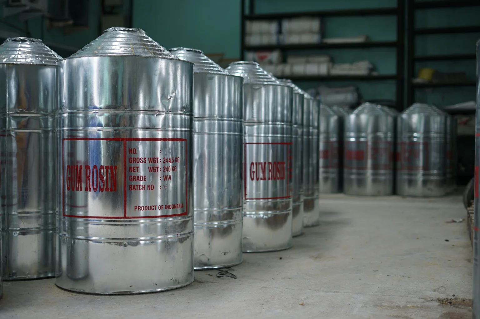 Barrel of gum rosins